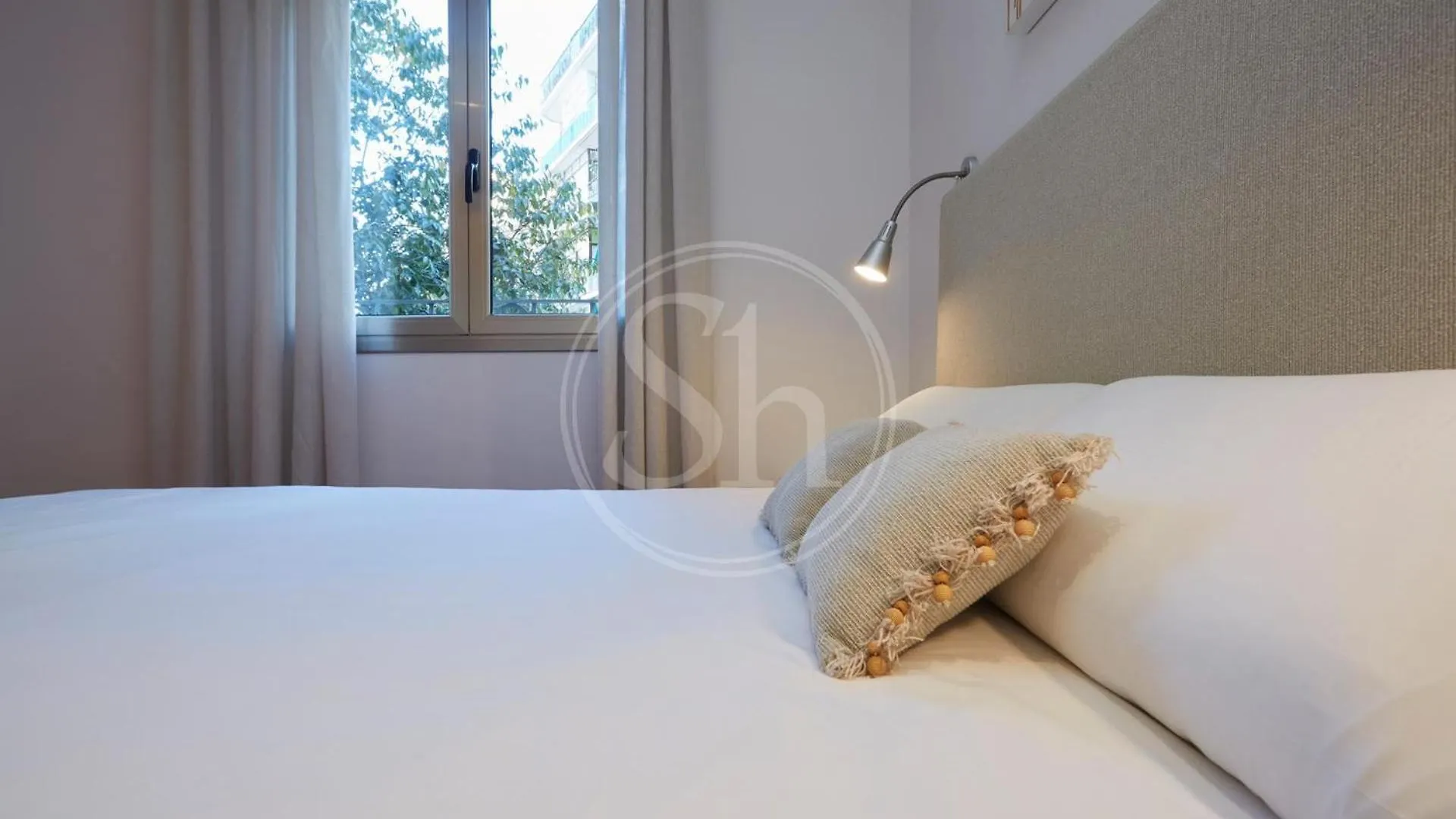 ברצלונה Nice Apartment In Les Corts