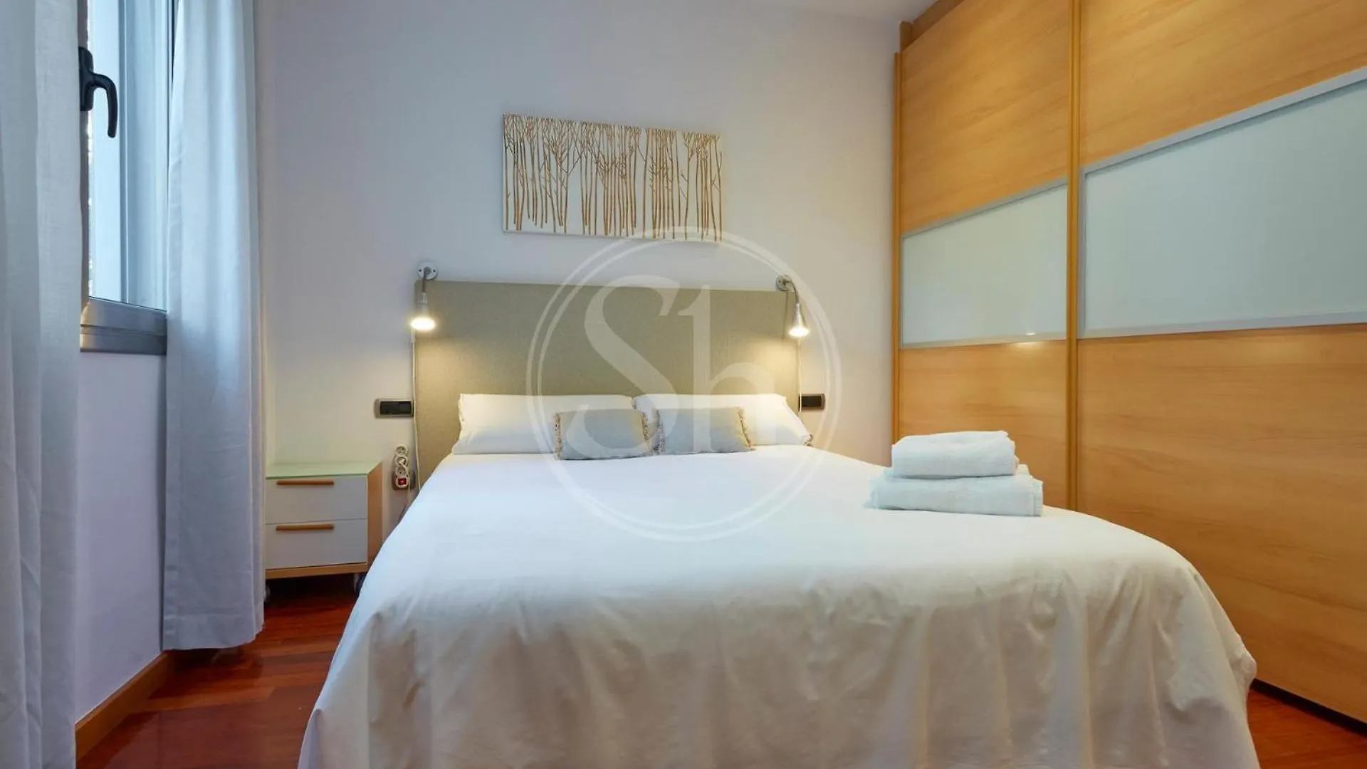 ברצלונה Nice Apartment In Les Corts